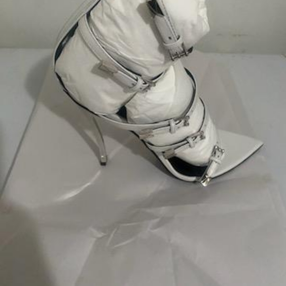 Versace Pin Point Sandals - Picture 6 of 8